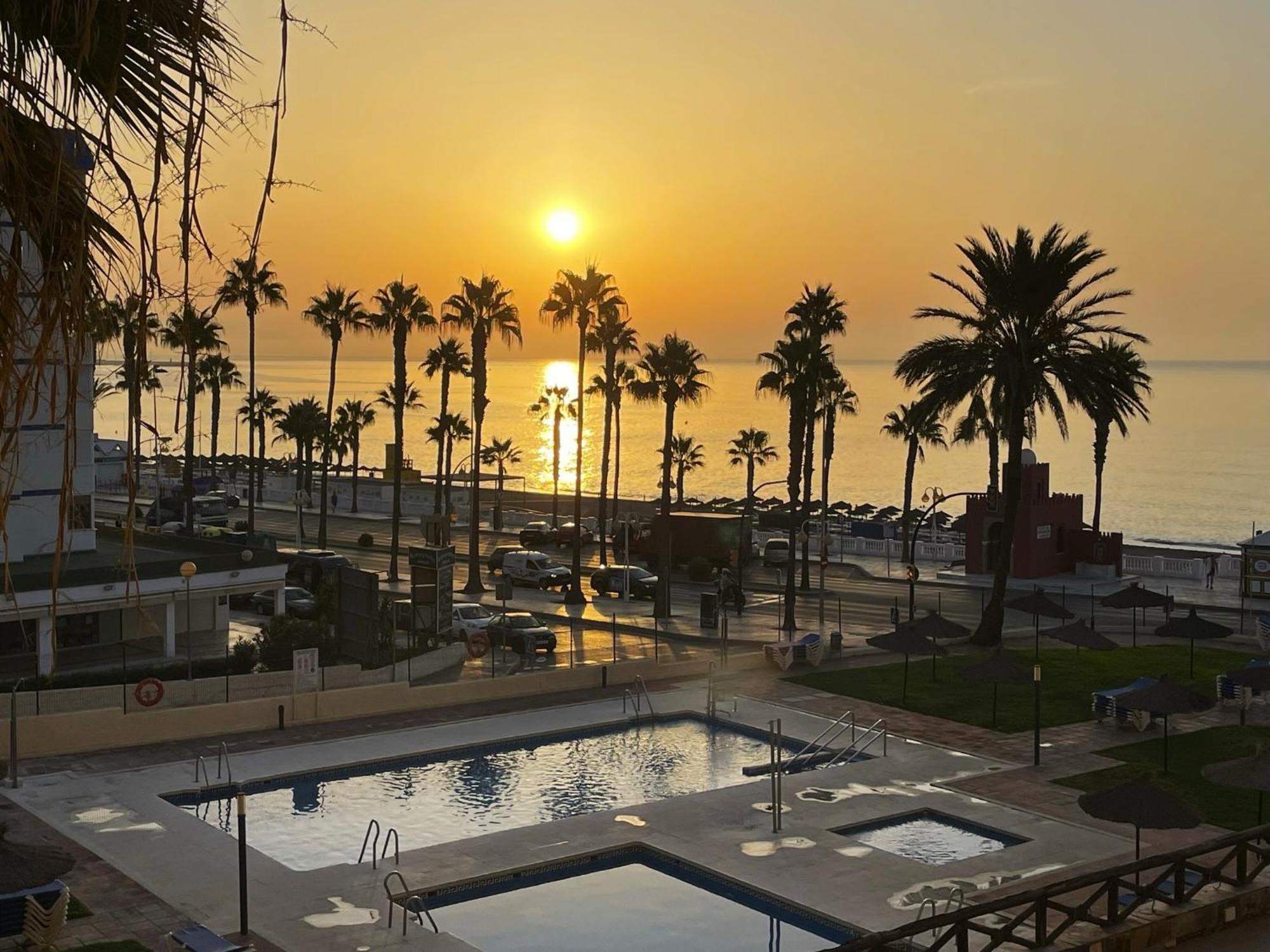 Aloha Playa Vistas Al Mar Apartment Benalmádena Exterior foto
