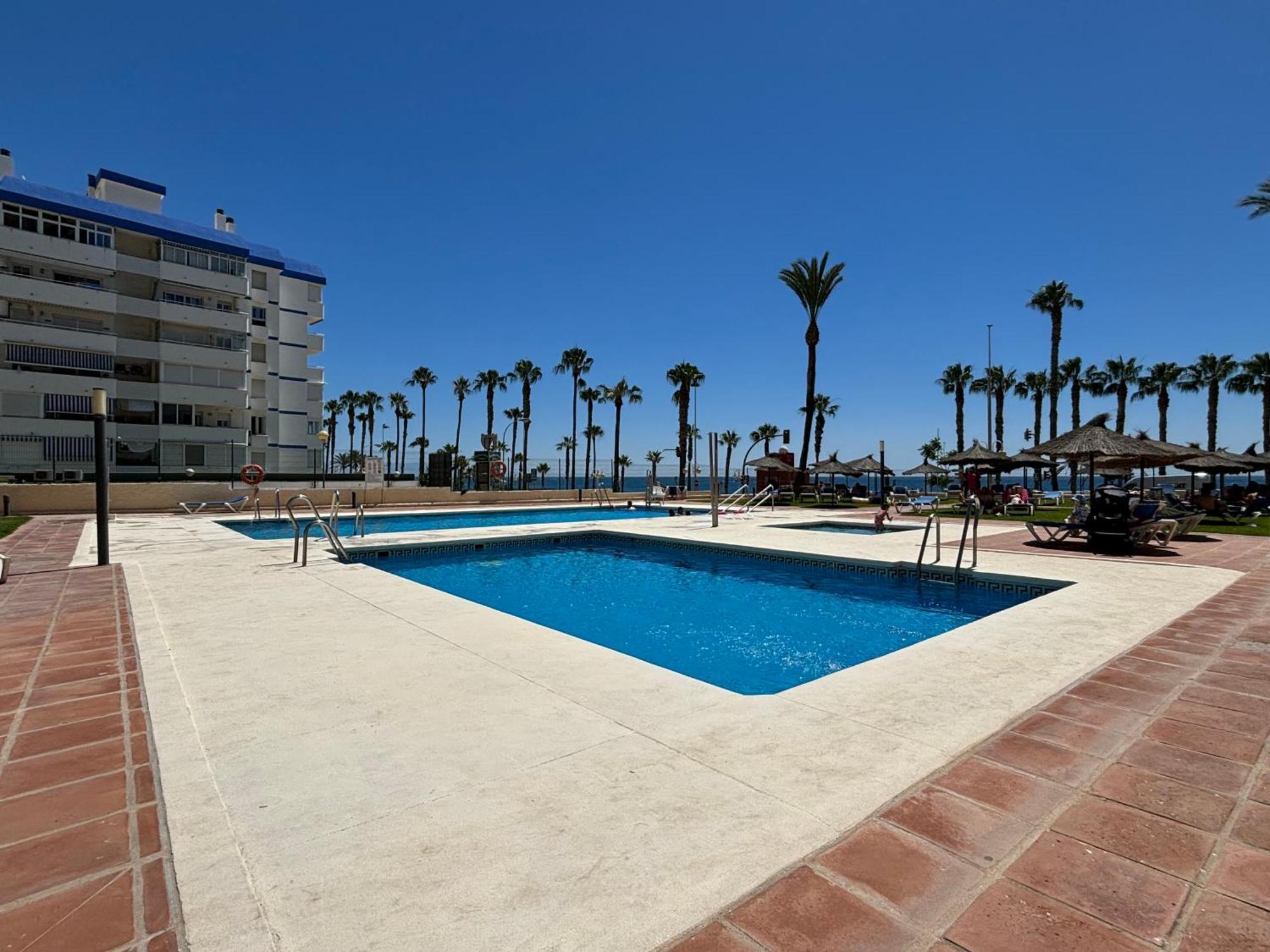 Aloha Playa Vistas Al Mar Apartment Benalmádena Exterior foto