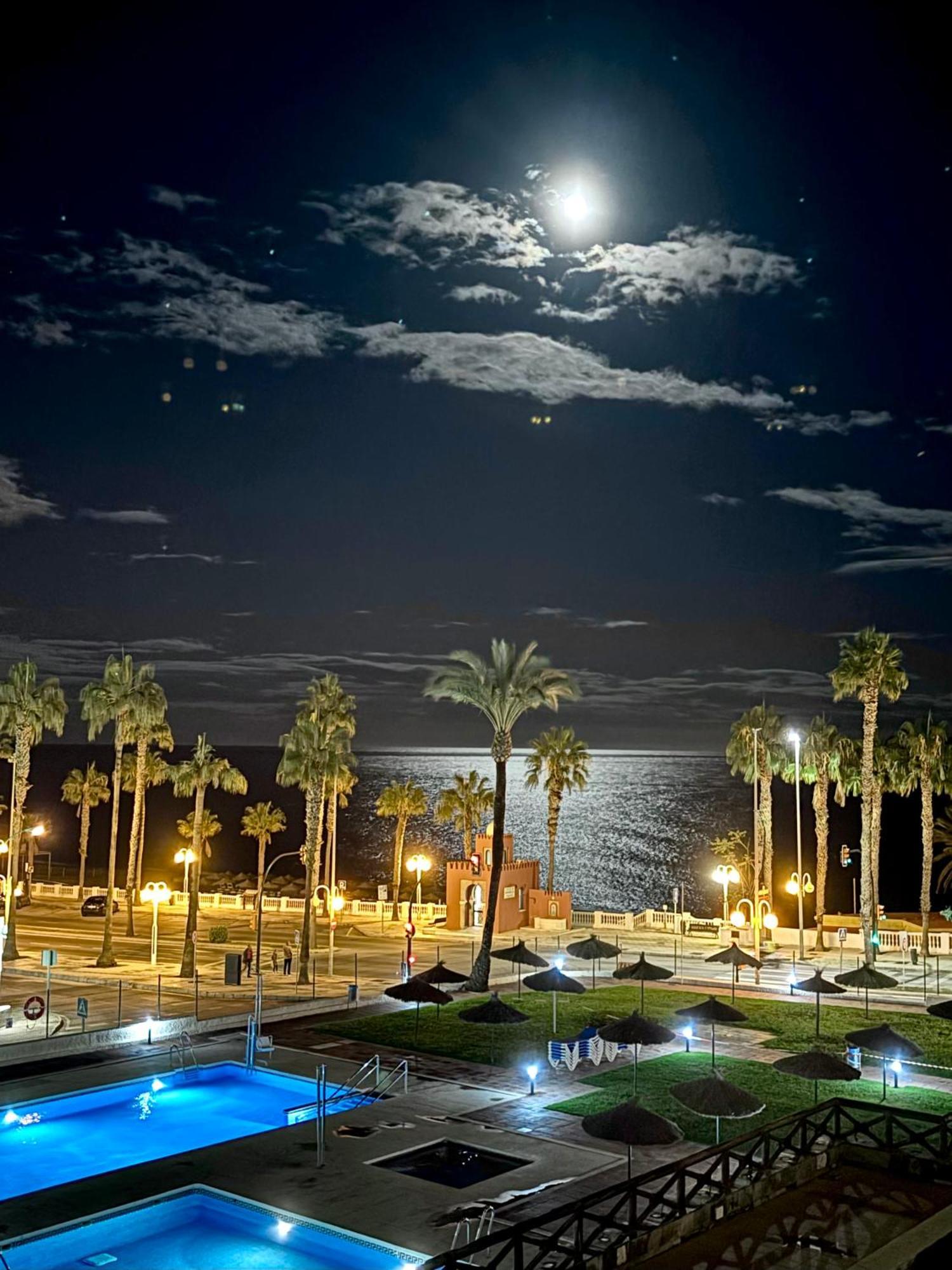 Aloha Playa Vistas Al Mar Apartment Benalmádena Exterior foto